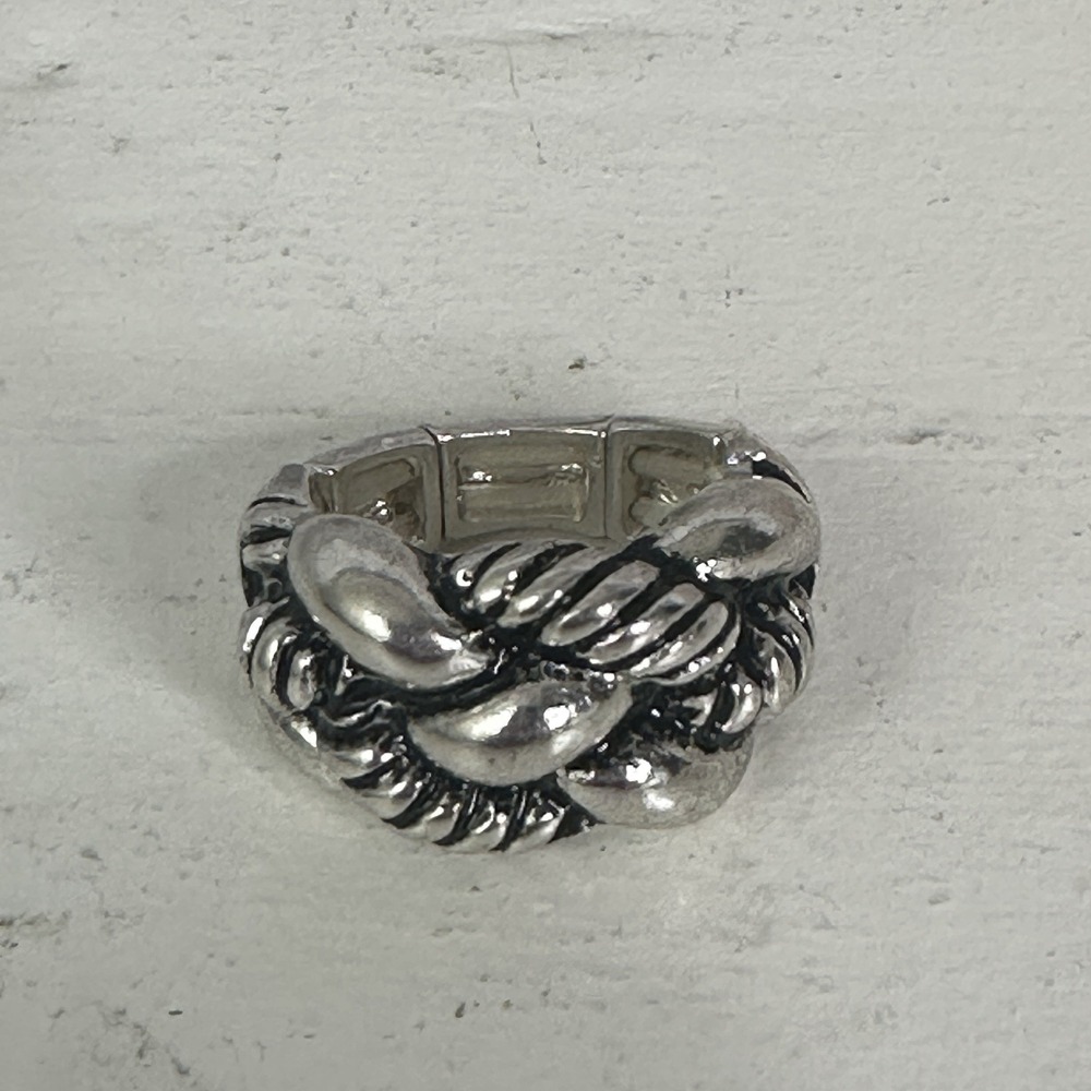 Silver‎ Tone Braided Rope Knot Ring, Size 7 Stretchy Costume Vintage Jewelry - Picture 5 of 14